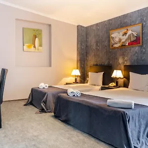 Hotell Marlyn, Tbilisi